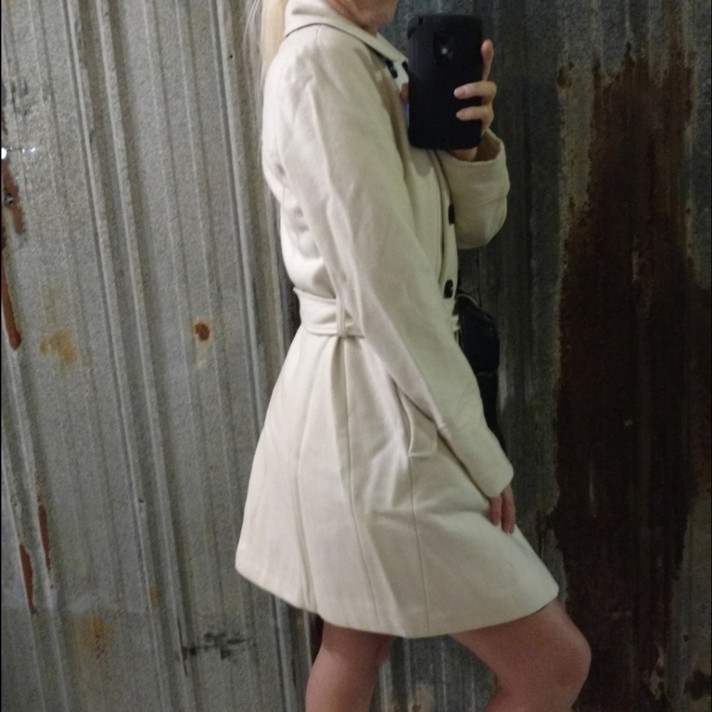 DKNY Double Breasted Pea Coat With Belt - Picture 7 of 17